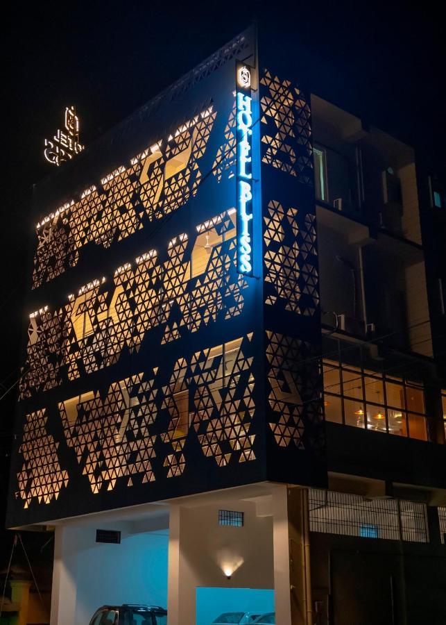 Hotel Bliss Jorhāt Exterior photo
